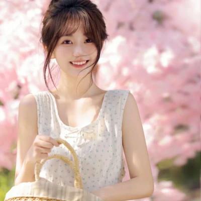 100张清新唯美图片女生头像