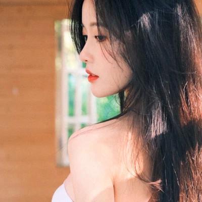 100张清新唯美图片女生头像
