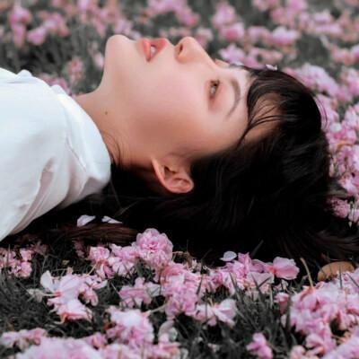 100张清新唯美图片女生头像
