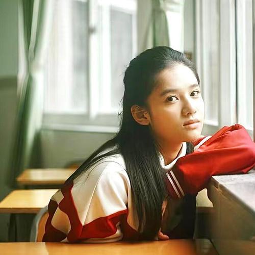青春校园风清纯女生头像图片合集