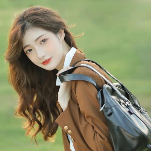 青春校园风清纯女生头像图片合集