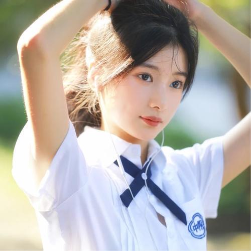 青春校园风清纯女生头像图片合集