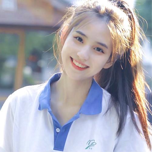 青春校园风清纯女生头像图片合集