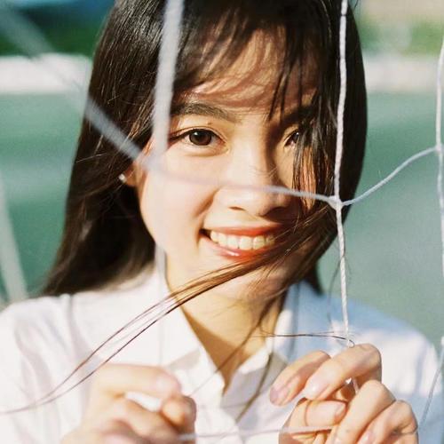 青春校园风清纯女生头像图片合集