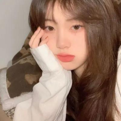 真实高清素颜美女头像图片
