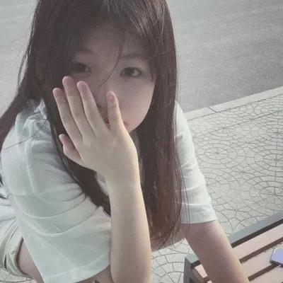 真实些女生头像可爱 素颜