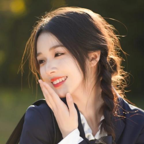 青春校园风清纯女生头像图片合集