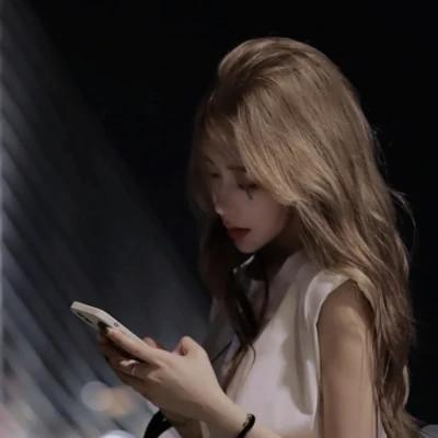 ins清新治愈超纯欲风女生头像
