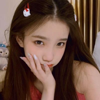 ins清新治愈超纯欲风女生头像