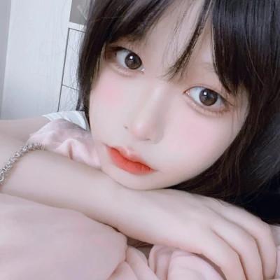 ins清新治愈超纯欲风女生头像