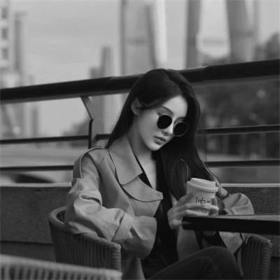 精选女生头像ins高级质感黑白