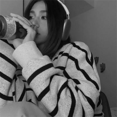 精选女生头像ins高级质感黑白