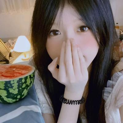 ins清新治愈超纯欲风女生头像