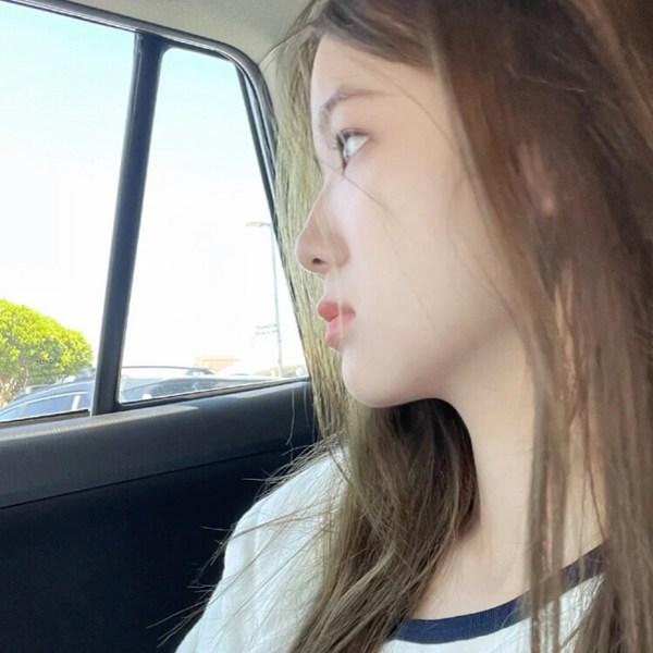 女生图片头像真人