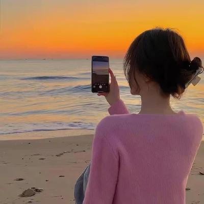 唯美头像背影女生漂亮图片
