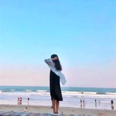 2023年情侣头像真人一人一张
