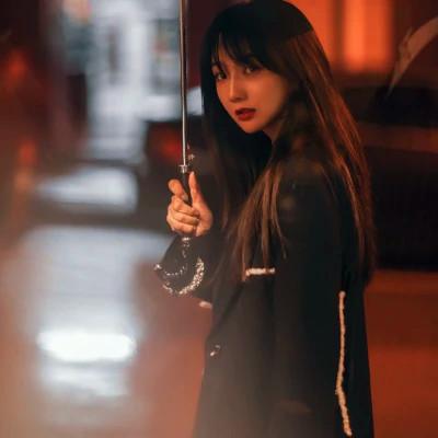 2023年情侣头像真人一人一张