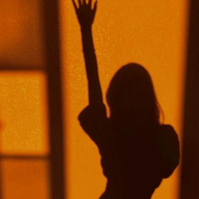 ins清新治愈超纯欲风女生头像