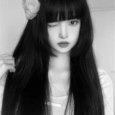 高清好看的黑白女生头像
