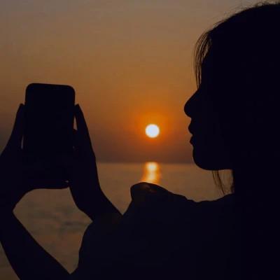 ins清新治愈超纯欲风女生头像