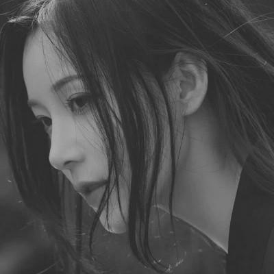 精选女生头像ins高级质感黑白