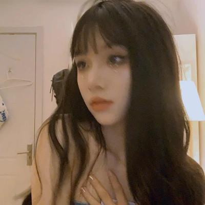 ins清新治愈超纯欲风女生头像