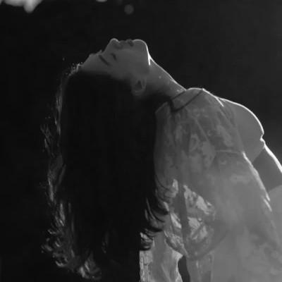 精选女生头像ins高级质感黑白