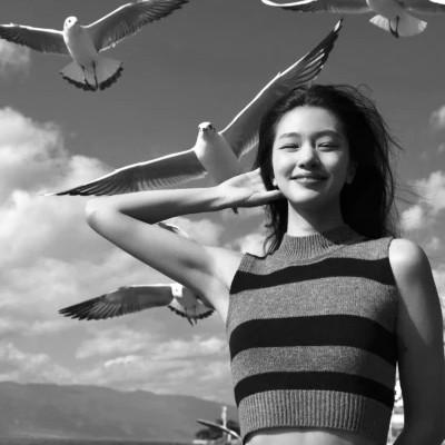 精选女生头像ins高级质感黑白