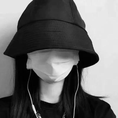 高清好看的黑白女生头像