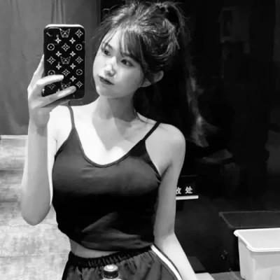 高清好看的黑白女生头像