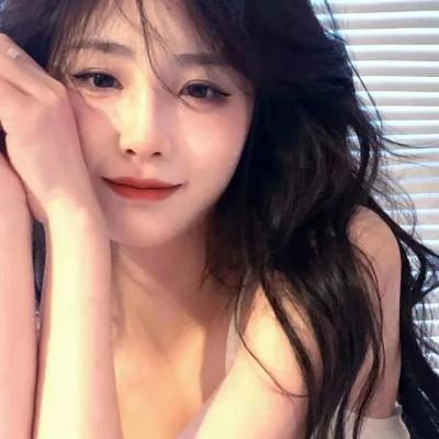 高清气质出众的女头，时尚和美结合