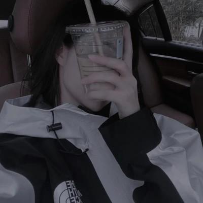ins清新治愈超纯欲风女生头像