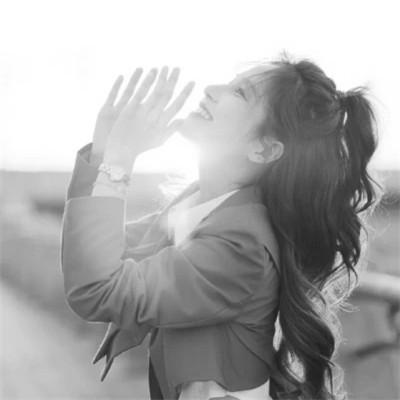 精选女生头像ins高级质感黑白