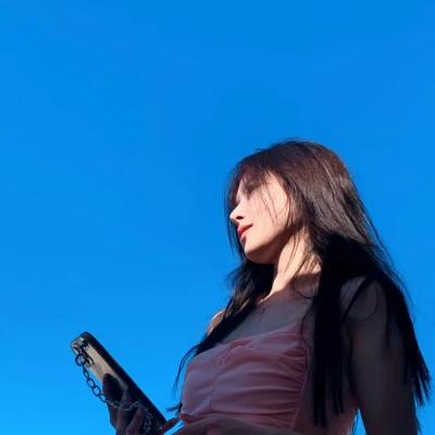 女生头像纯欲风ins高级质感