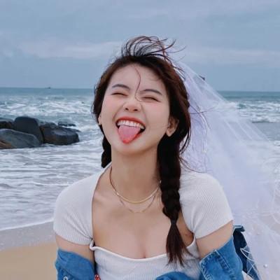 ins清新治愈超纯欲风女生头像