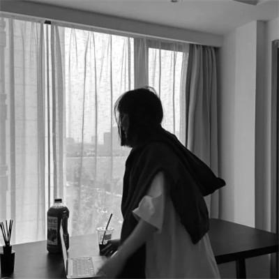精选女生头像ins高级质感黑白