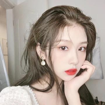 比较真实一点的微信美女头像