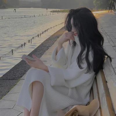 高清气质出众的女头，时尚和美结合