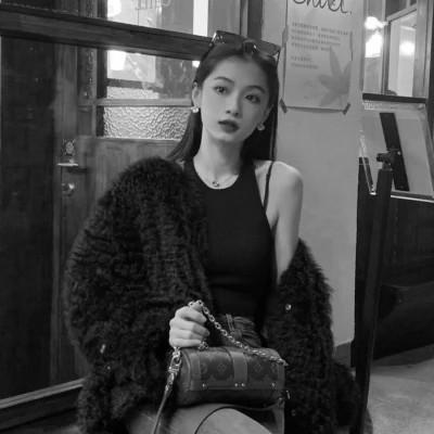 精选女生头像ins高级质感黑白
