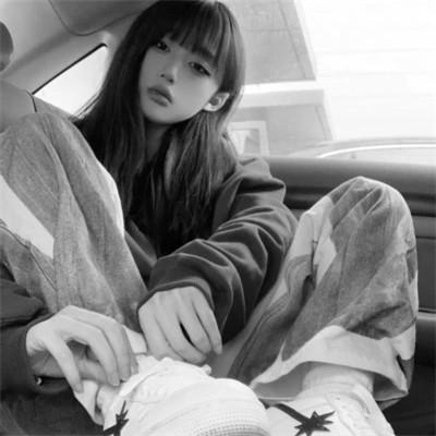精选女生头像ins高级质感黑白