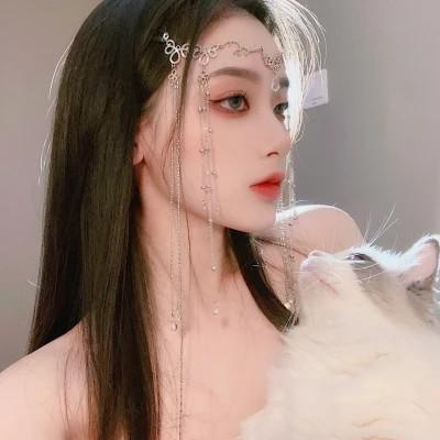 高清气质出众的女头，时尚和美结合
