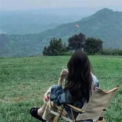 唯美头像背影女生漂亮图片