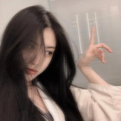 比较真实一点的微信美女头像