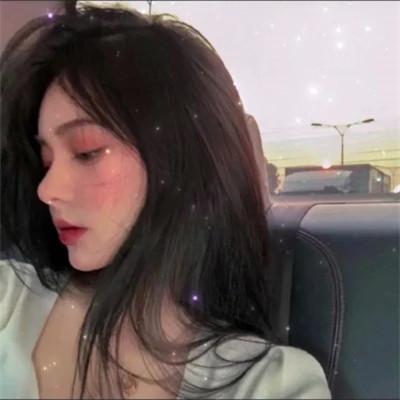高清气质出众的女头，时尚和美结合