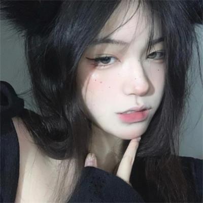 优质精选的高清女生头像46张