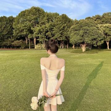 仙气女生头像高级氛围背影