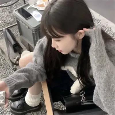 女生用自己头像做微信头像