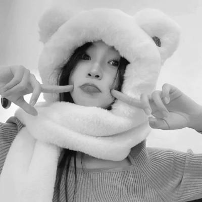 黑白系女生头像霸气真人