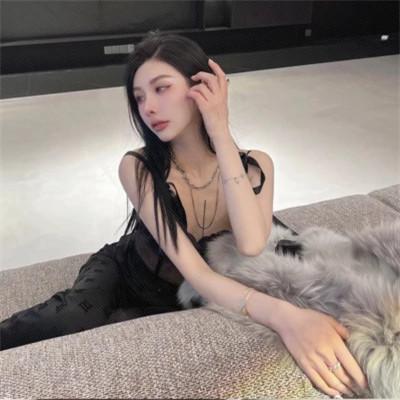 优质精选的高清女生头像46张