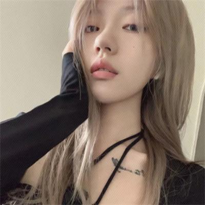 优质精选的高清女生头像46张